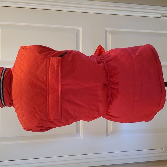 DKNY exceptional down vest, PS/M - Picture 4 of 16